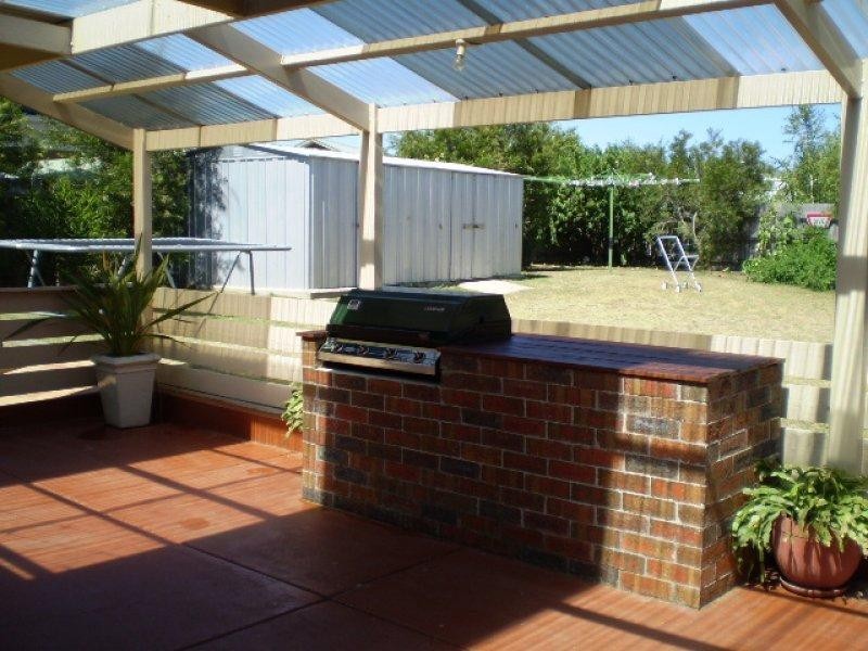 12 Dotterel Crt, Rosebud West VIC 3940