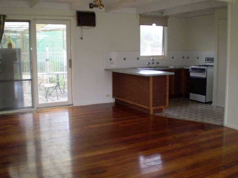 81 Alma St, Tootgarook VIC 3941