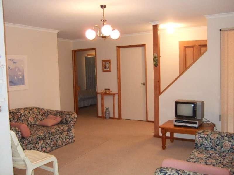 17 Tern Ave, Rosebud West VIC 3940