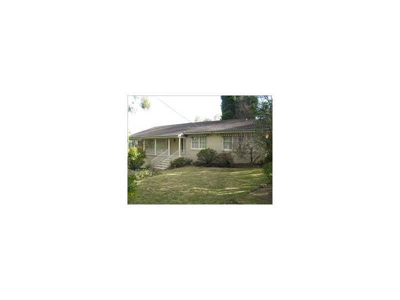 15 Lynbara Avenue, St Ives NSW 2075