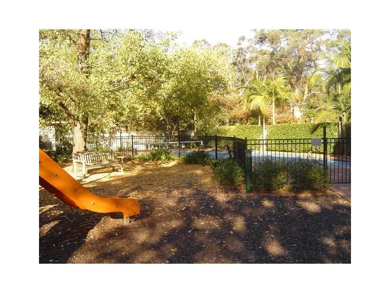 20 Cates Place, St Ives NSW 2075