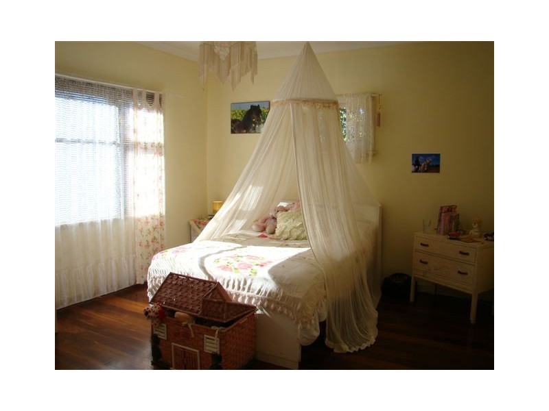 13 Coronation St, Bridgetown WA 6255