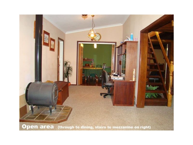 8 Tweed Rd, Bridgetown WA 6255
