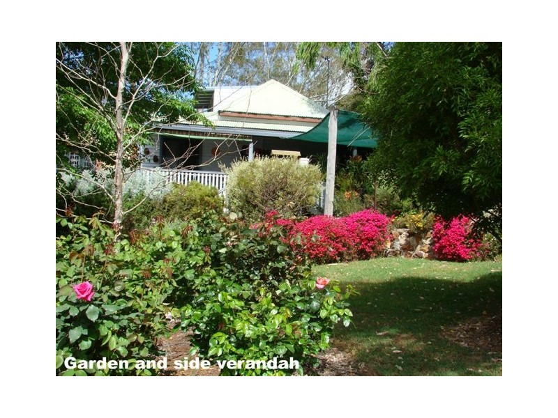 8 Tweed Rd, Bridgetown WA 6255