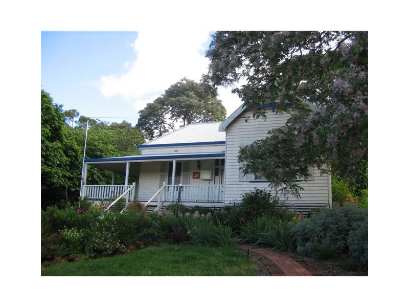 27 Forrest Street, Bridgetown WA 6255