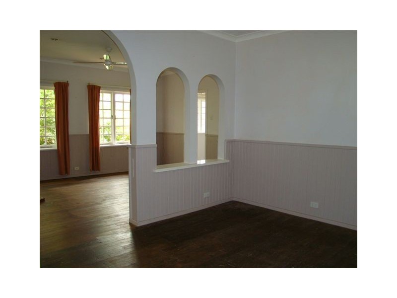 18 Campbell St, Bridgetown WA 6255