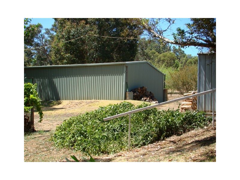 36 Bovell Street, Bridgetown WA 6255