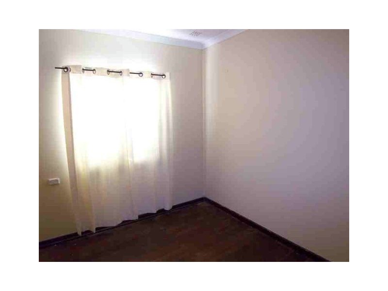 8 Cowley Street, Boyup Brook WA 6244