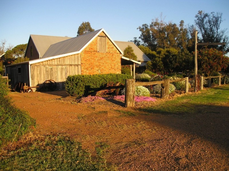21063 South Western Hwy, Mullalyup WA 6252