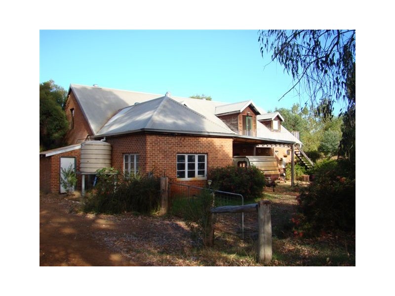 21063 South Western Hwy, Mullalyup WA 6252