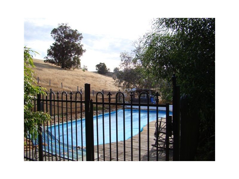 21063 South Western Hwy, Mullalyup WA 6252