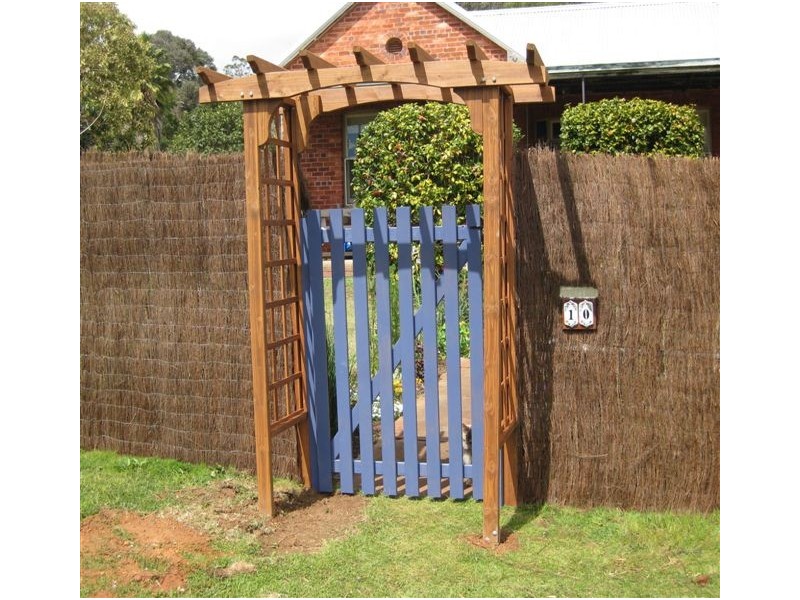 10 Phillips Street, Bridgetown WA 6255