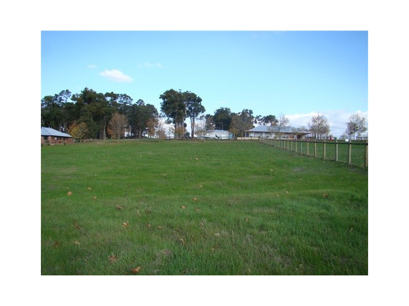 5 Stonehaven Grove, Bridgetown WA 6255