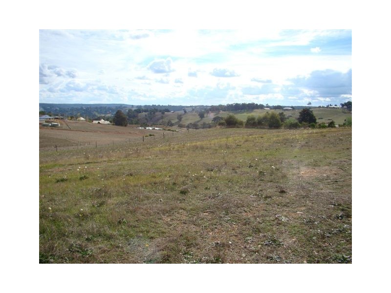 101 Robinia Way, Bridgetown WA 6255