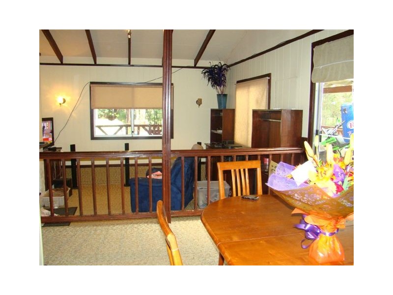 11 Jayes Rd, Hester WA 6255