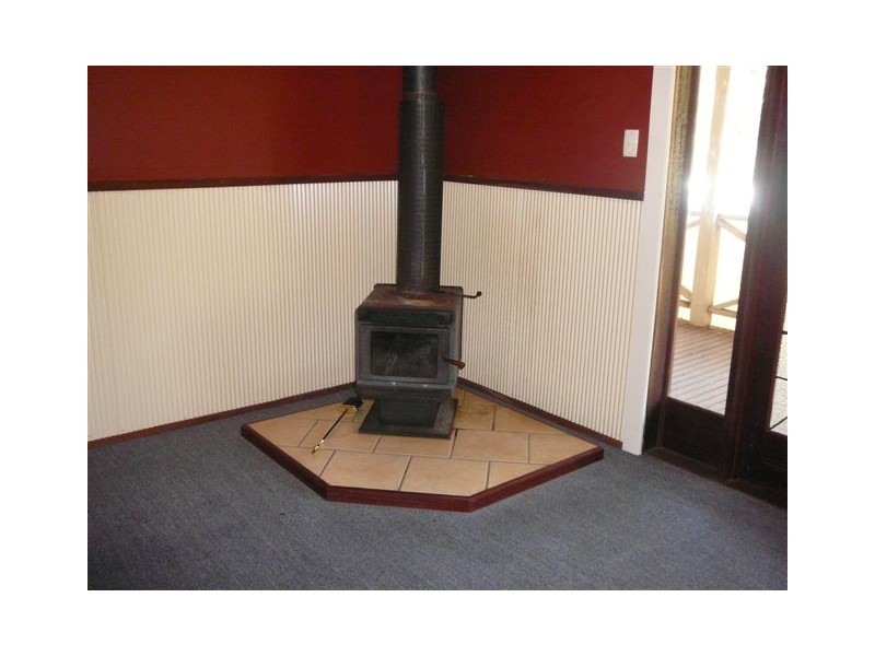 5 May Street, Bridgetown WA 6255