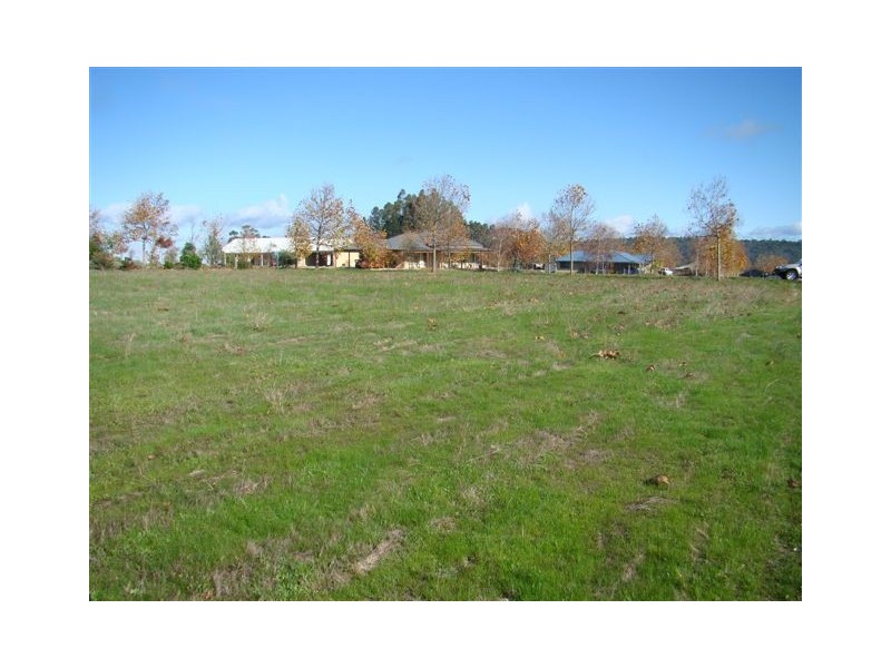 80 Balmoral Drive, Bridgetown WA 6255