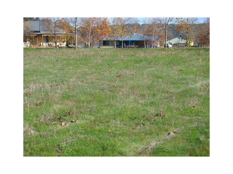 80 Balmoral Drive, Bridgetown WA 6255