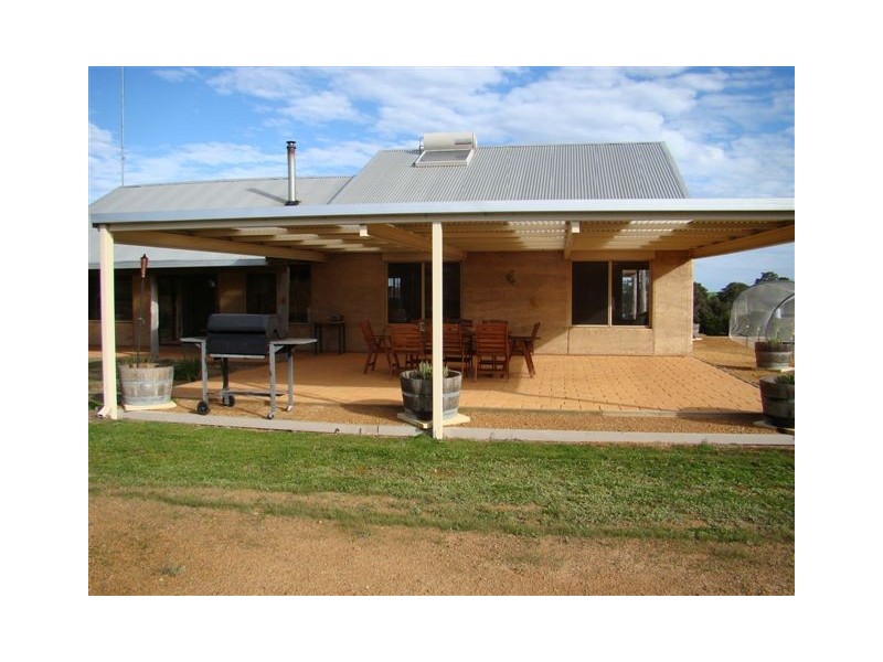 448 Six Mile Road, Boyup Brook WA 6244