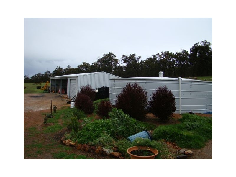 5521 Jayes Rd, Winnejup WA 6255