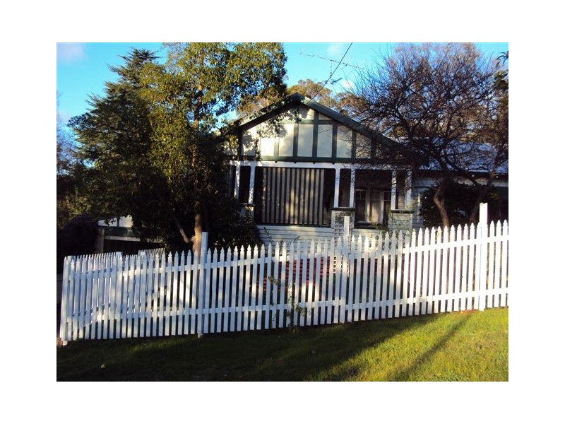 7 McAlinden St, Bridgetown WA 6255