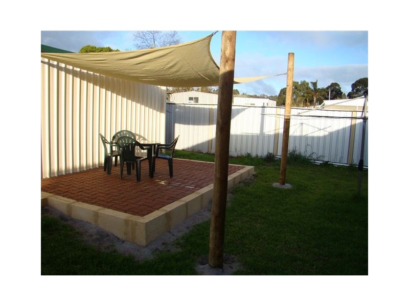 60 Blackwood Rd, Greenbushes WA 6254