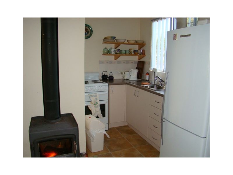 60 Blackwood Rd, Greenbushes WA 6254