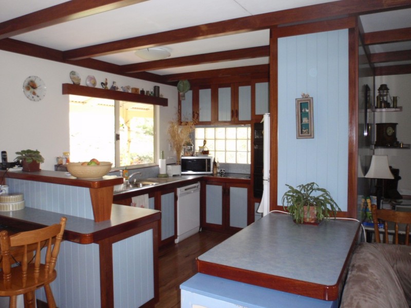 69 Railway Tce, Bridgetown WA 6255