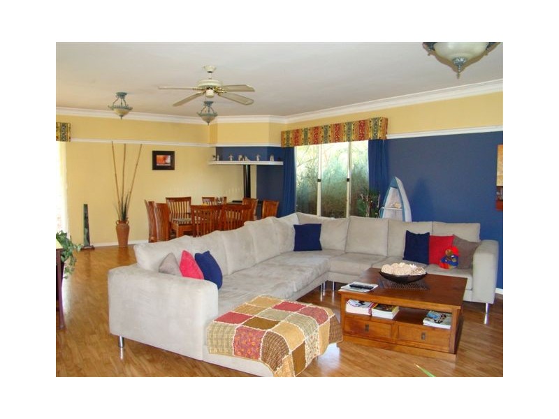 15 Manjin Drive, Balbarrup WA 6258