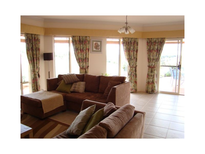 106 Robinia Way, Bridgetown WA 6255