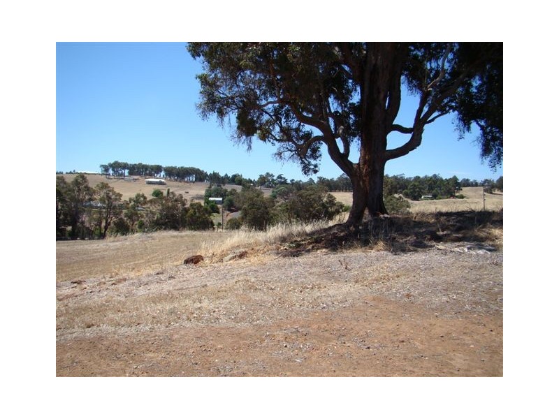 109 Robinia Way, Bridgetown WA 6255