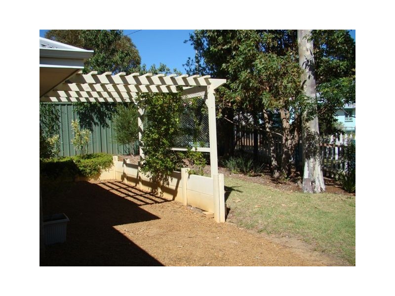 33 Roberts Street, Balingup WA 6253