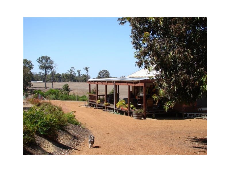 9914 Elwins Rd, Bridgetown WA 6255