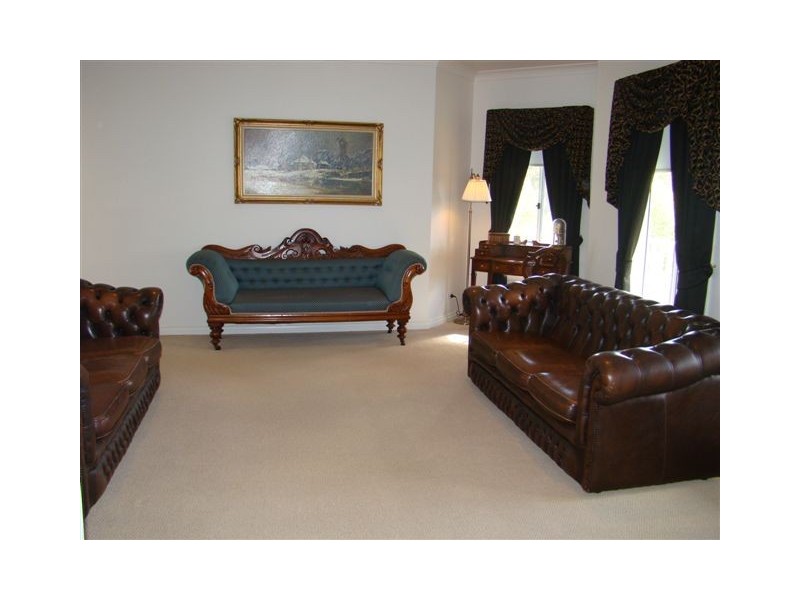 13 Forest View Court, North Greenbushes WA 6254