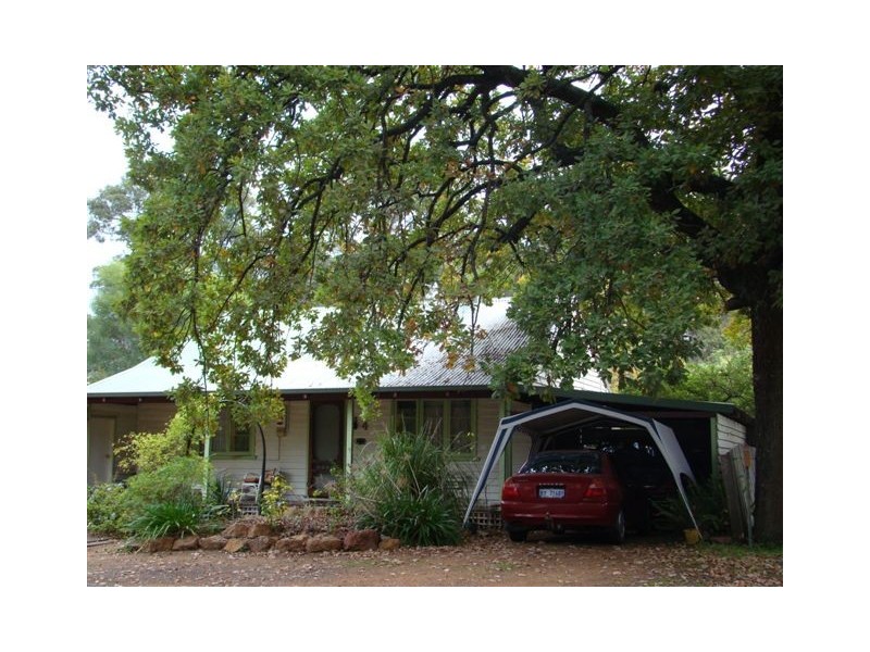 4 Throssell Street, North Greenbushes WA 6254