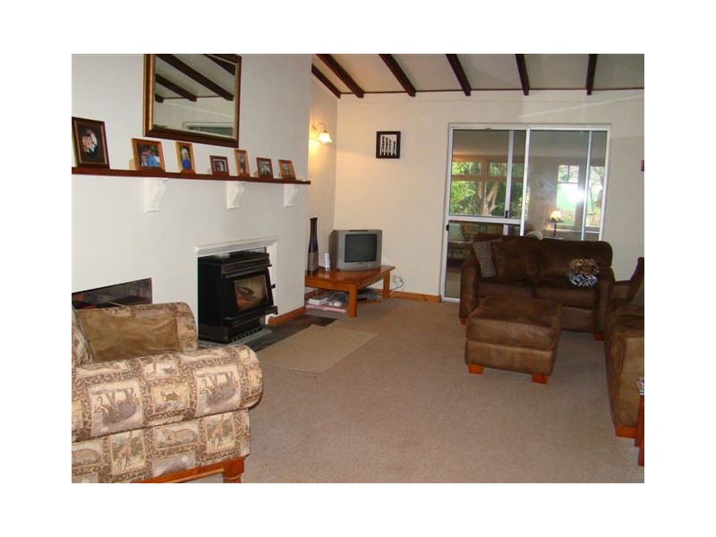 1 Waters Ford Rd, Winnejup WA 6255