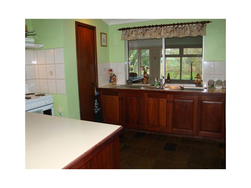 1 Waters Ford Rd, Winnejup WA 6255