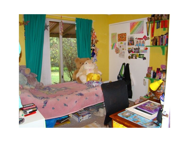 1 Waters Ford Rd, Winnejup WA 6255