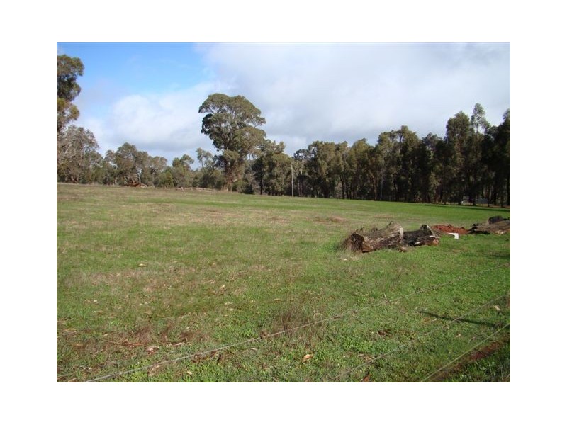 1 Waters Ford Rd, Winnejup WA 6255