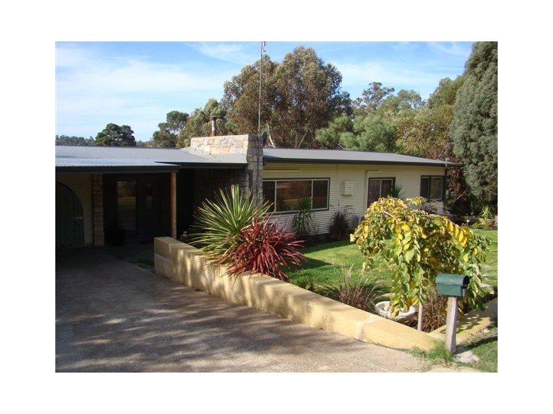 7 Campbell St, Bridgetown WA 6255