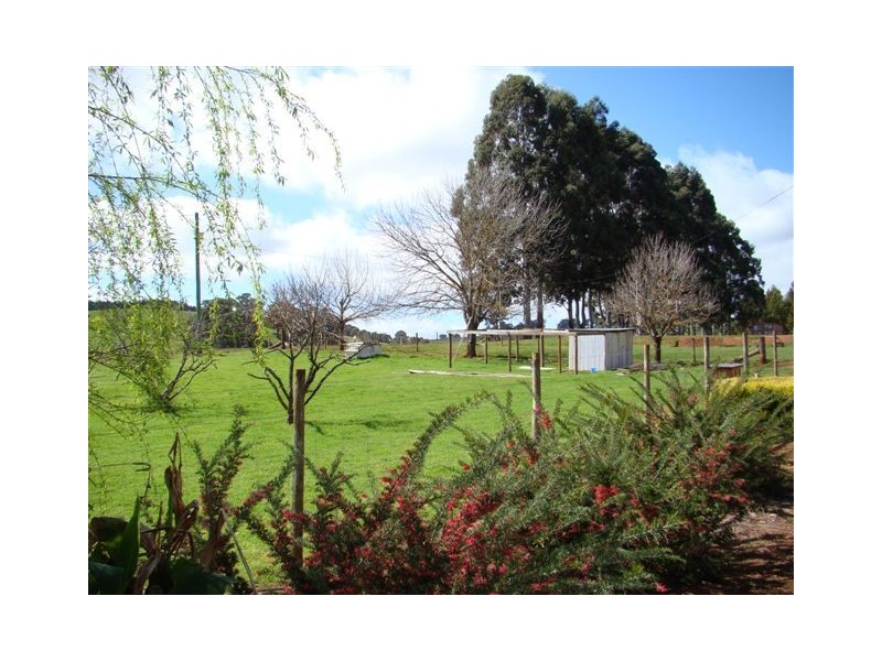 924 Carbunup Brook Rd, Bridgetown WA 6255