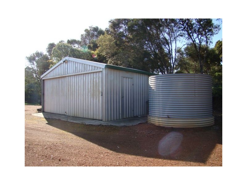 34 Miri Miri St, Bridgetown WA 6255