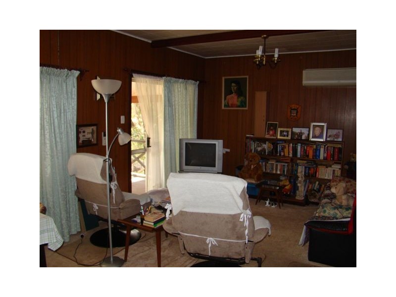 115 James St, North Greenbushes WA 6254