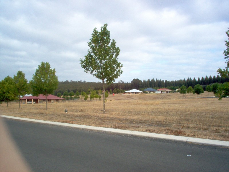 27 Gleneagles Drive, Bridgetown WA 6255