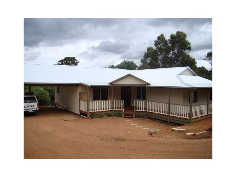 8 Huggett Place, Bridgetown WA 6255