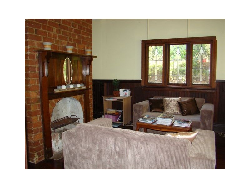 33 Allnutt St, Bridgetown WA 6255