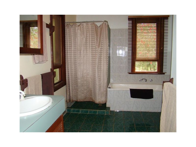 33 Allnutt St, Bridgetown WA 6255
