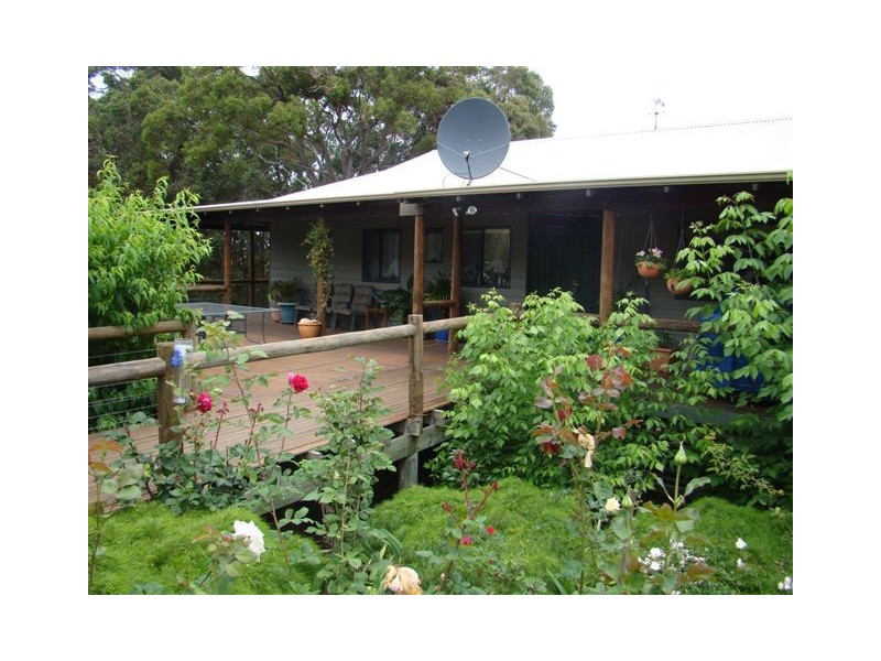 62 Woodlands View, Bridgetown WA 6255