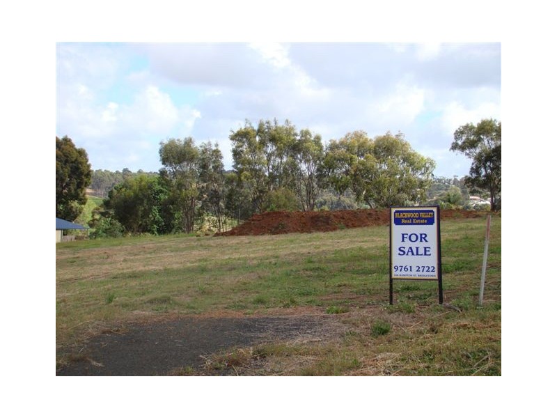 15 Ewing Place, Bridgetown WA 6255