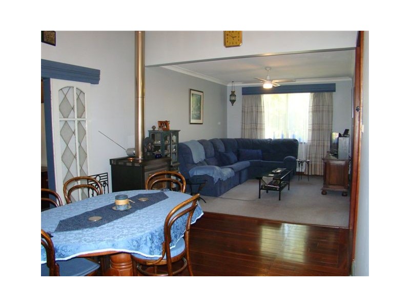 22 Campbell St, Bridgetown WA 6255